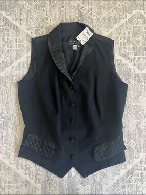 Spenser Jeremy Black Quilted-Trim Sleeveless Vest